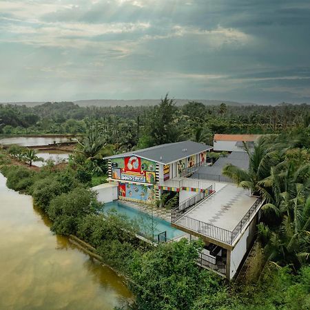 Downtown Arambol - The River Side Hostel المظهر الخارجي الصورة