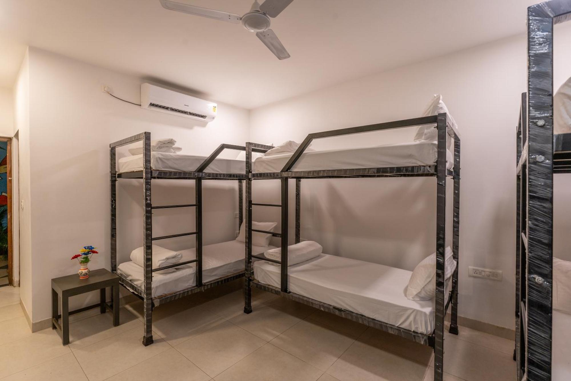 Downtown Arambol - The River Side Hostel المظهر الخارجي الصورة